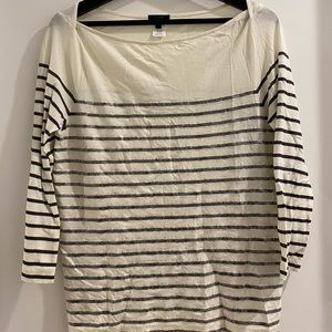 Black and white striped top with mid length sleeve